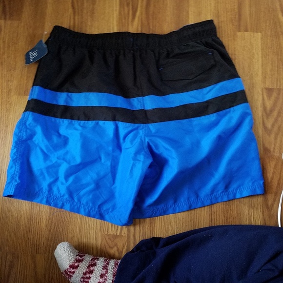 Sz xlg (40-42) swim trunks - Picture 3 of 4